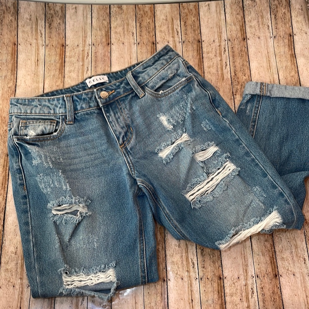 Like new cello size 3 boyfriend jeans